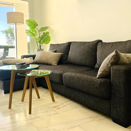 Modern Garden Apartment With A Fantastic Sea View And A Private Garden Sitio de Calahonda ภายนอก รูปภาพ